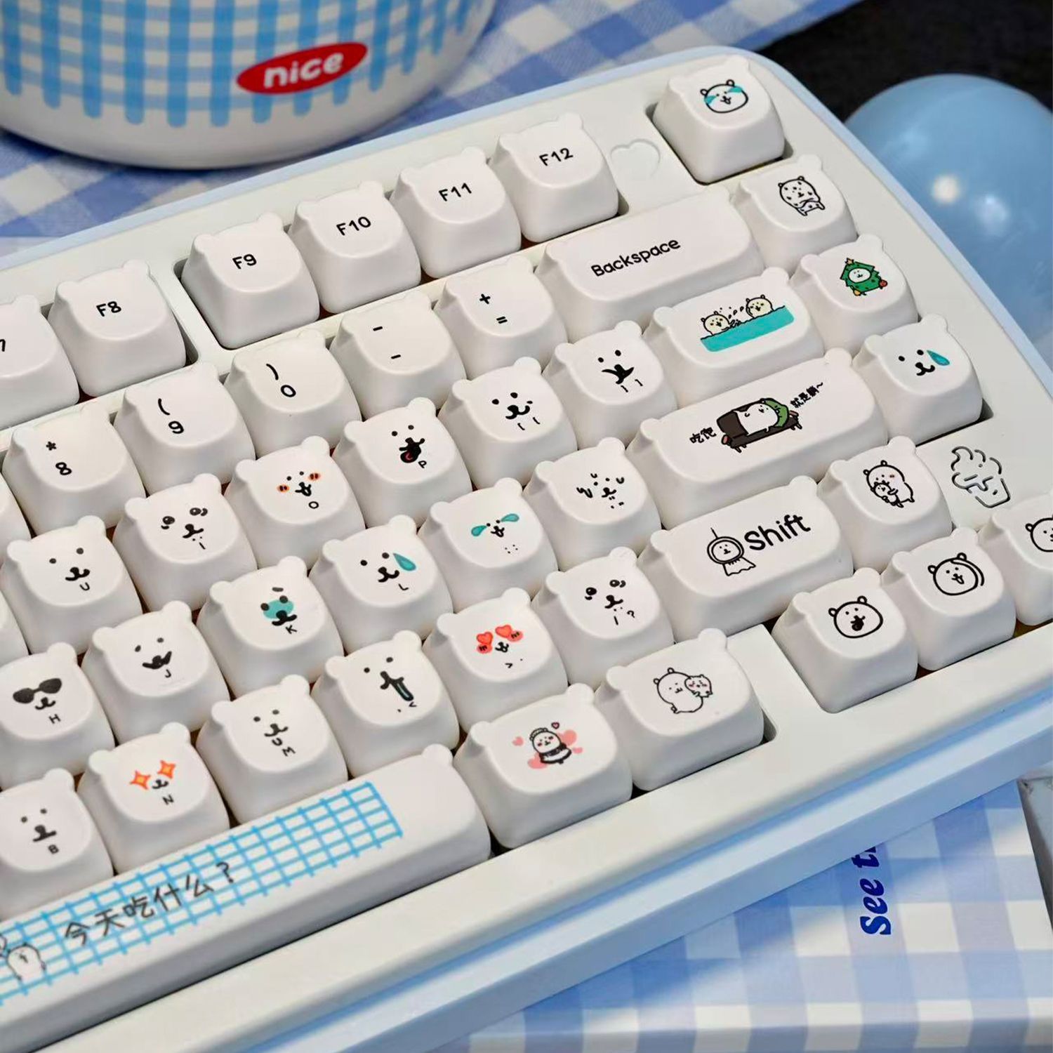 أغطية مفاتيح PBT بتصميم دب كرت - مراجعة Gaming Accessories Japan وسعره