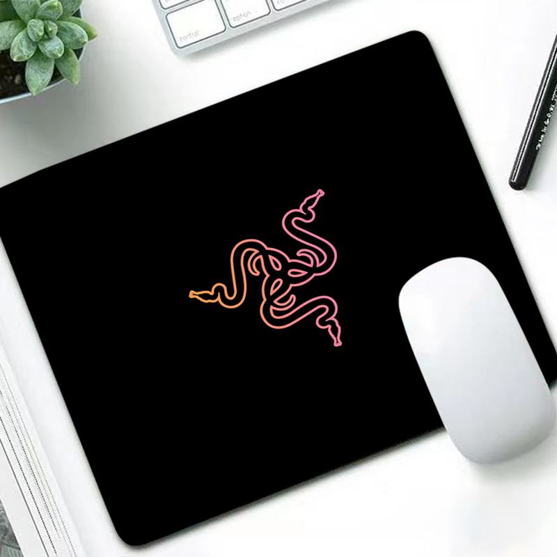 لوحة ماوس فاخرة من Razer، حصير - مراجعة Gaming Accessories Desktop وسعره